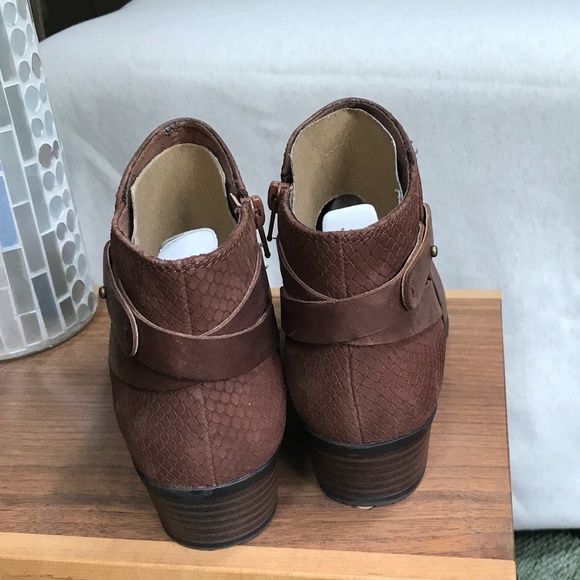 Clarks Collection Addy Boot Sz 8 - Picture 3 of 8